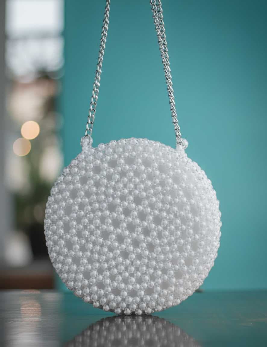 a-luxurious-round-handbag