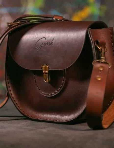 "Marguerite" Leather Saddle Bag – Timeless Elegance, Masterful Craftsmanship