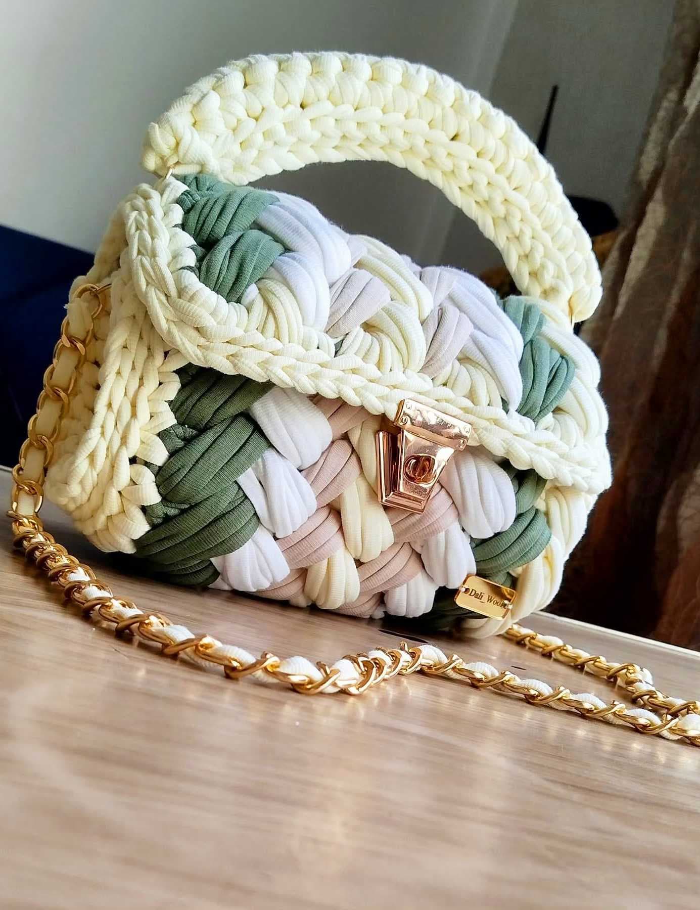 handmade-womens-bag-in-elegant-cream-and-beige-tones